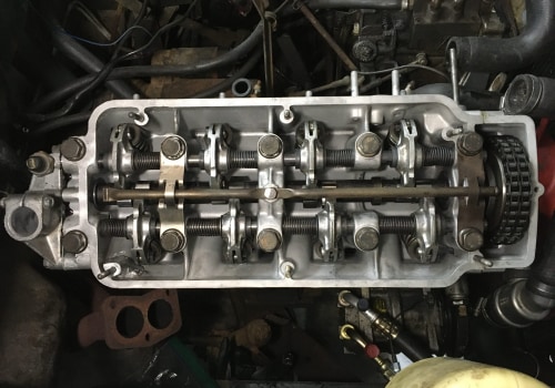A Complete Guide to Cylinder Head Replacement for Classic Car Repair